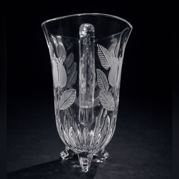 Elegant Etched Crystal Floral Vase Centerpiece – Heavy Cut Glass - Picture 3 of 6